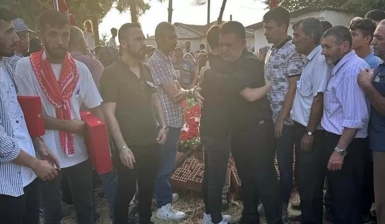 ŞEHİT EGE SÜLEYMAN GÖRECE TEKBİRLERLE EBEDİYETE İNTİKAL ETTİ