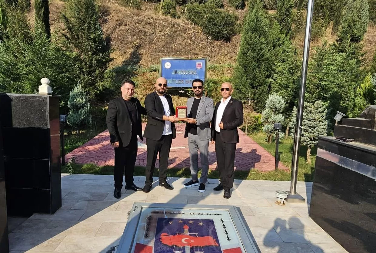 FERHAT BOZYEL MİNNETTARIZ